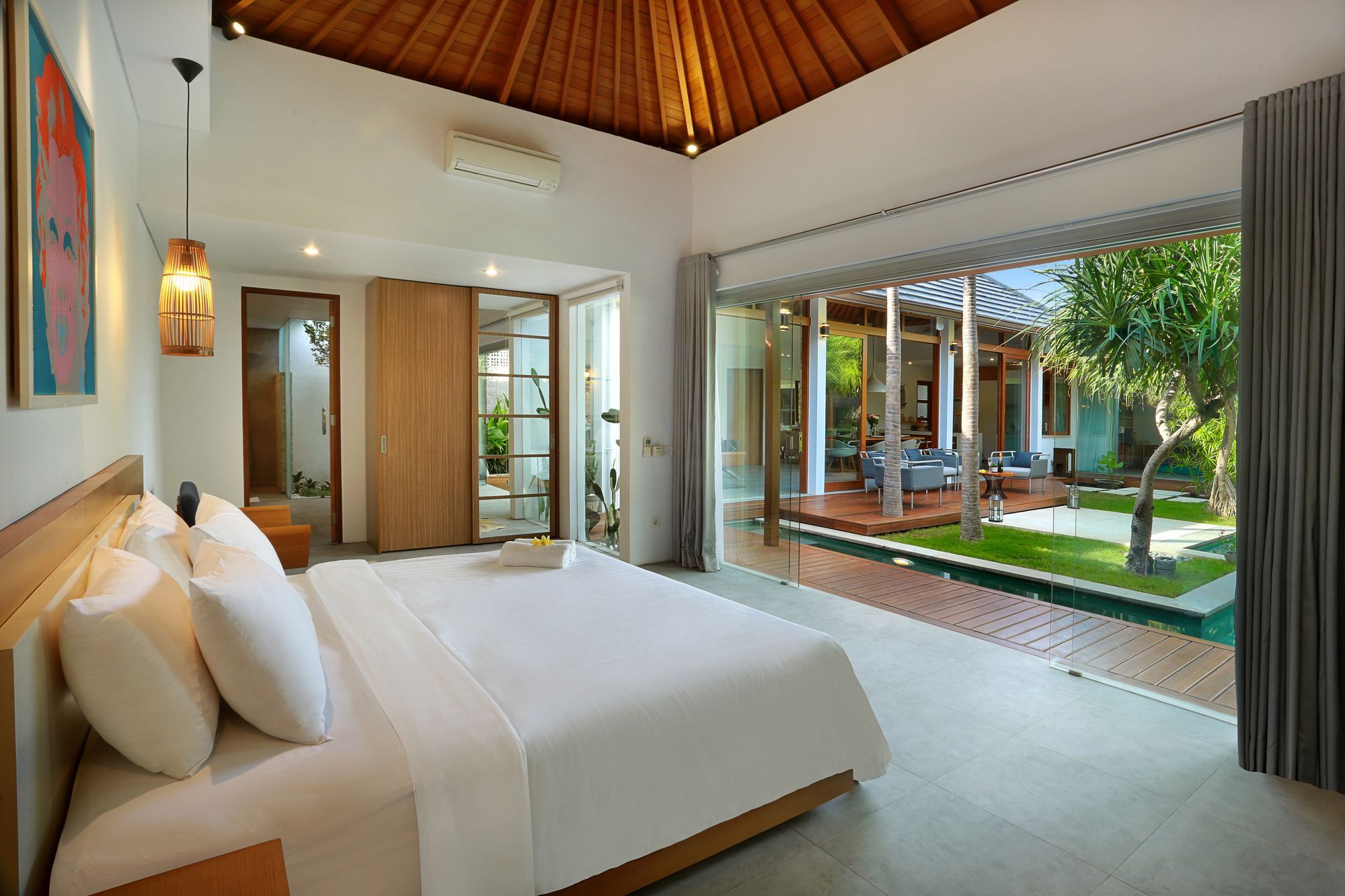 Villa Odyssey Seminyak Buitenkant foto