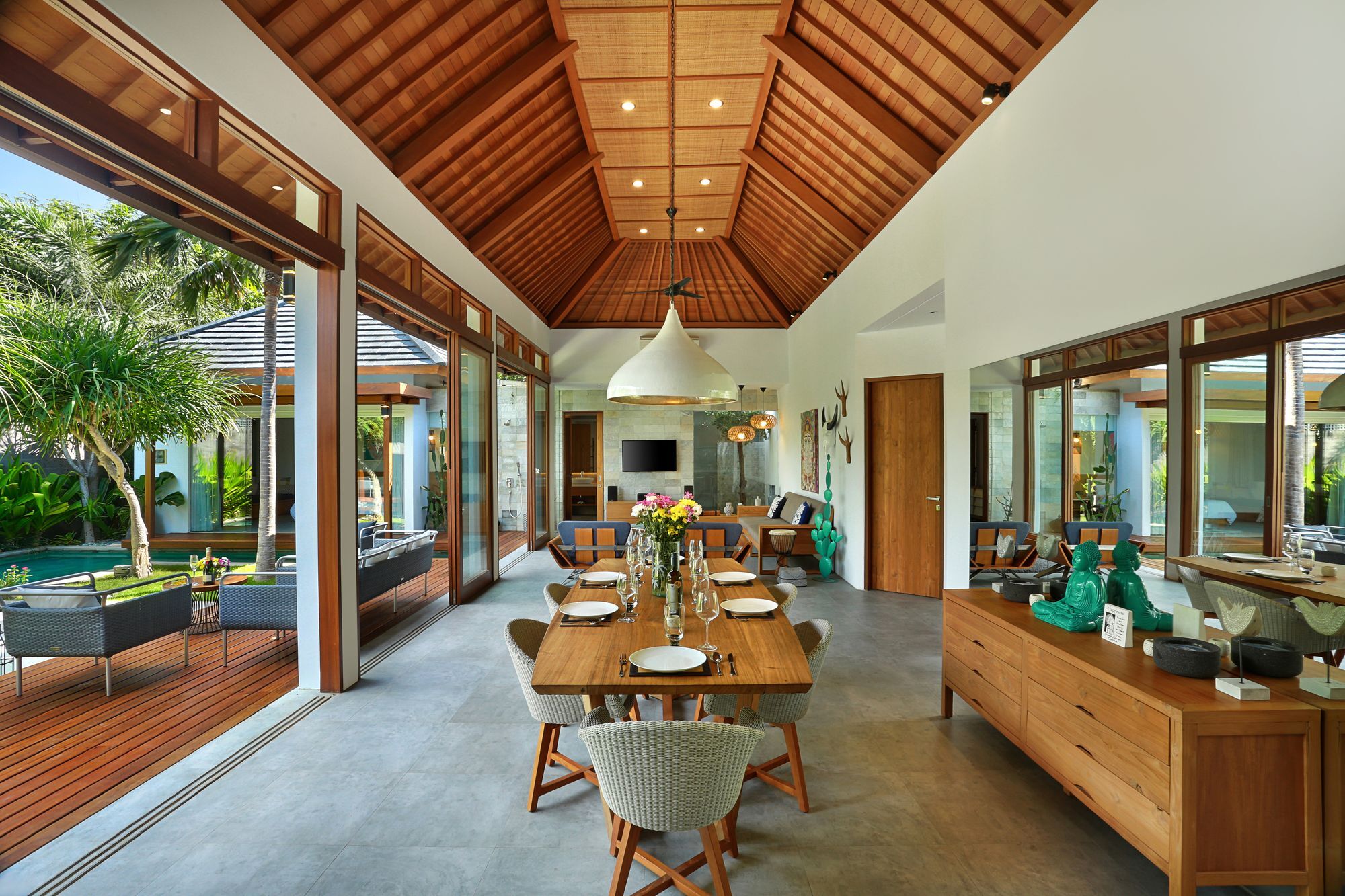 Villa Odyssey Seminyak Buitenkant foto